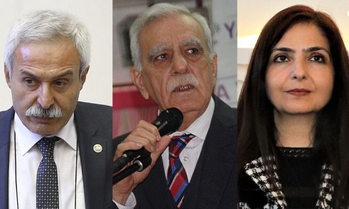 Üç Belediye Başkanı Görevden Uzaklaştırıldı