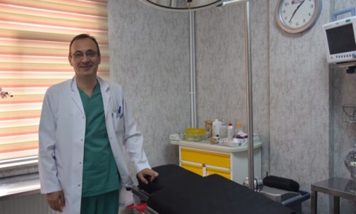 Dr. Sezgin: ‘Erkekler İçin Büyük Memelerden Kurtulmak Mümkün’