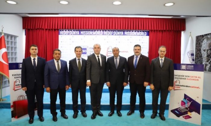 Cep Telefonu Uygulamalarını İndirirken E