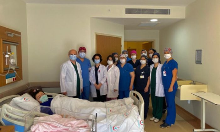 Eskişehir Yunus Emre Devlet Hastanesi Tüp Bebek Merkezi’nde İlk Bebek