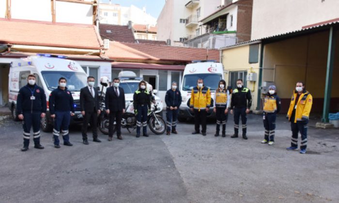Karacan’dan Acil Sağlık Çalışanlarına Moral Ziyareti
